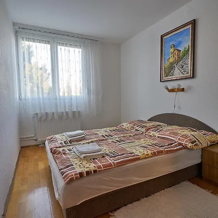 Fecske Vendeghaz Apartmán